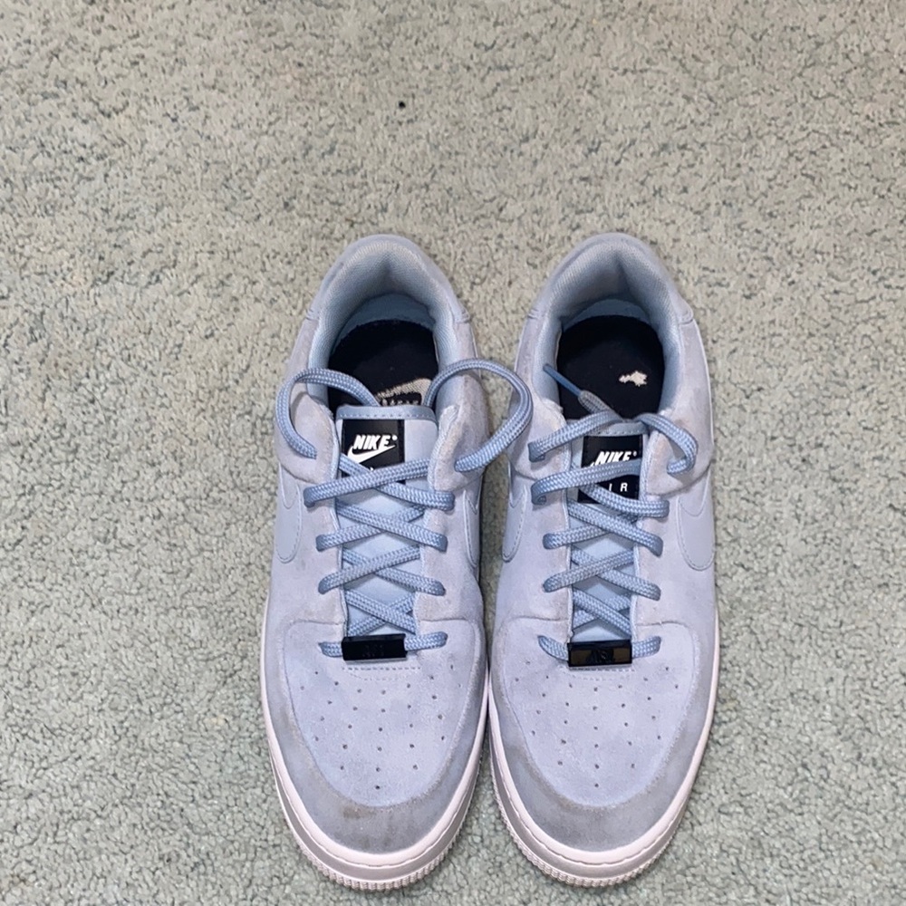 Women’s Size 8 Nike Air Force 1 Sage Low